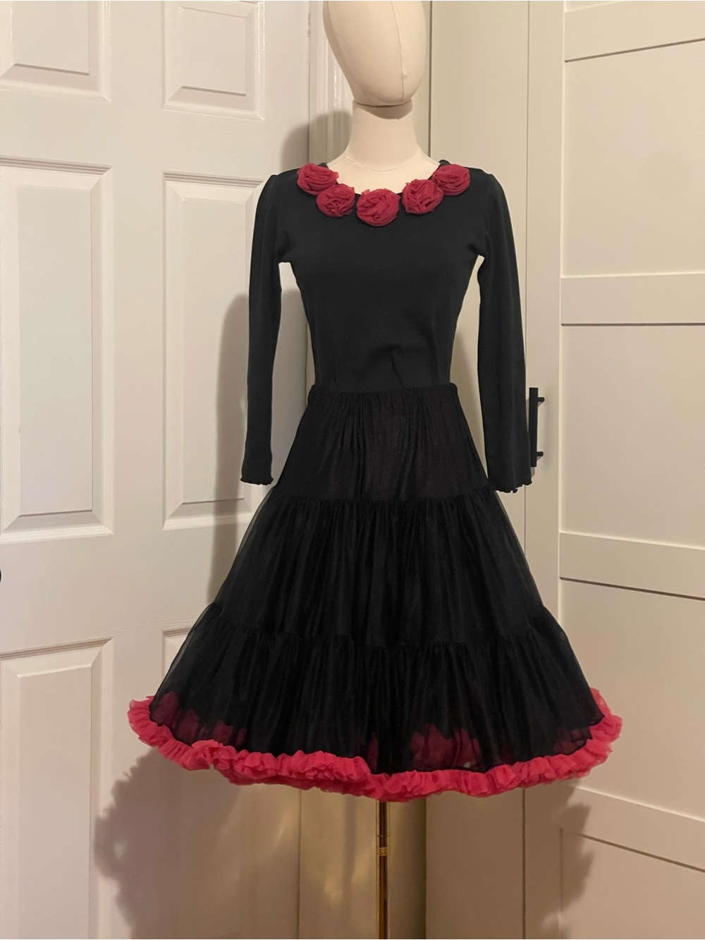 Skirt and Top set, can fit XS or S